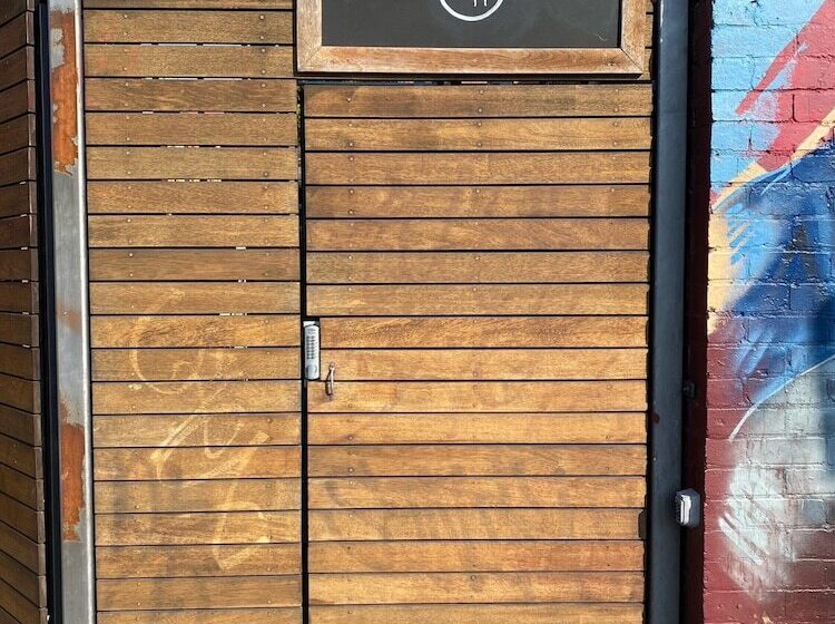 Хостел Royal Derby