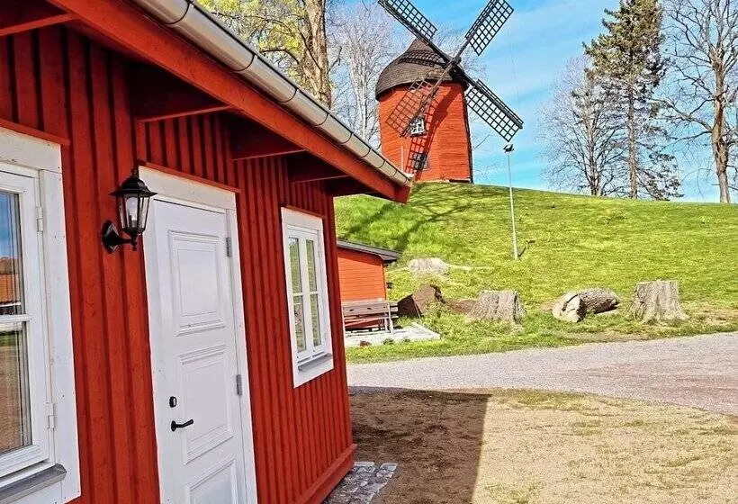 Hotelli Korskullens Camping Stugor & Cafe