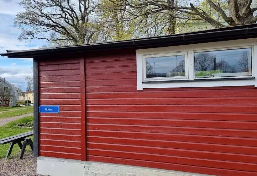 Hotelli Korskullens Camping Stugor & Cafe