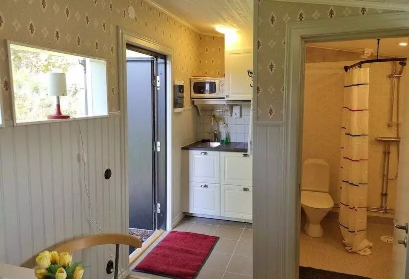 Hotelli Korskullens Camping Stugor & Cafe