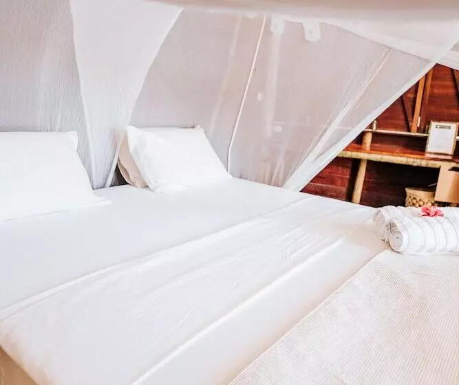 ホテル Villa Sabia  Eco Bungalows
