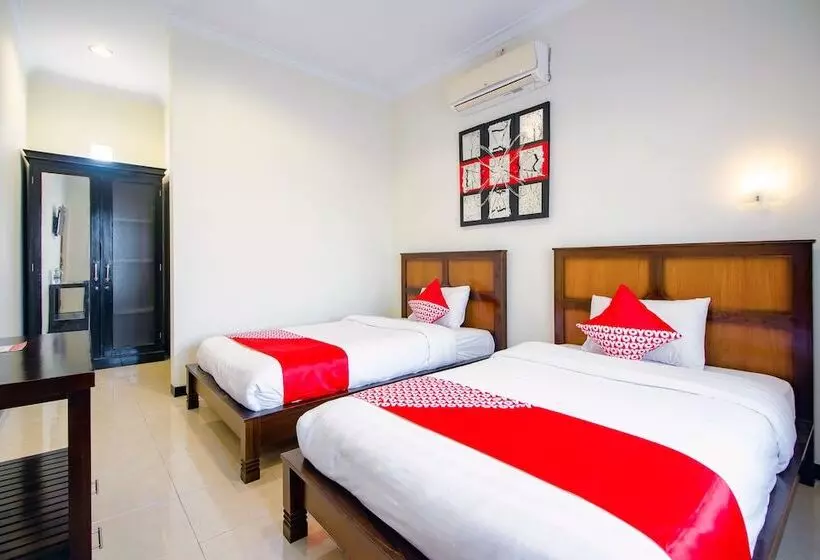 Majatalo Griya Joglo Homestay By Oyo Rooms