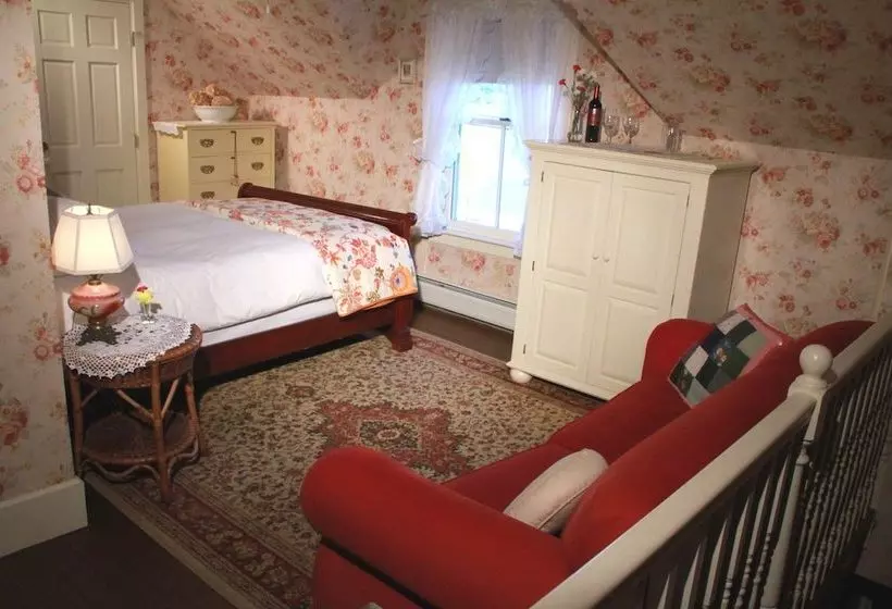 ベッドアンドブレックファースト Elsa S Inn On The Harbor