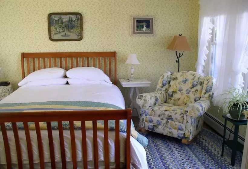 ベッドアンドブレックファースト Elsa S Inn On The Harbor