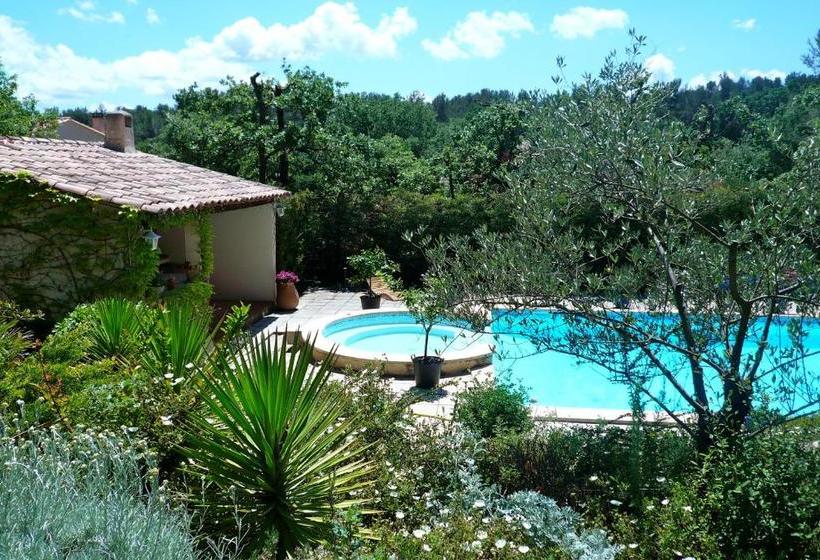 ベッドアンドブレックファースト Le Marijas