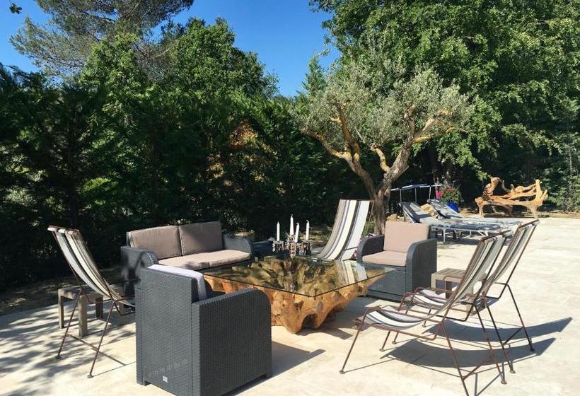 ベッドアンドブレックファースト Le Marijas