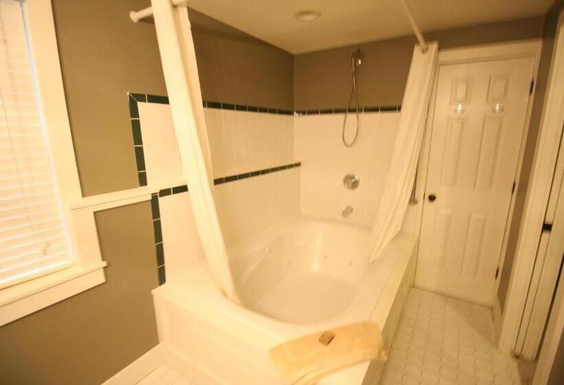 مبيت وإفطار Goldberry Woods