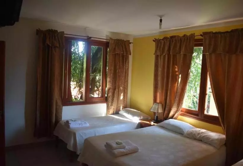 Hostelli Benitez Hosteria