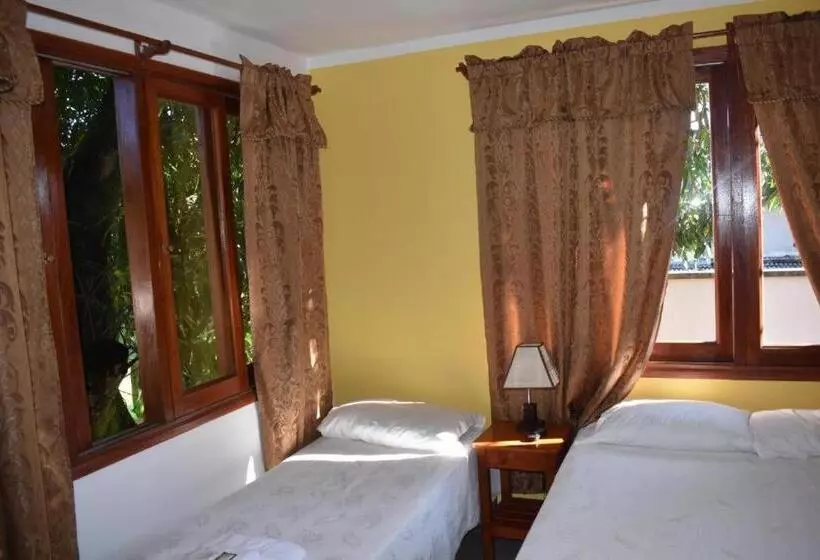 Hostelli Benitez Hosteria