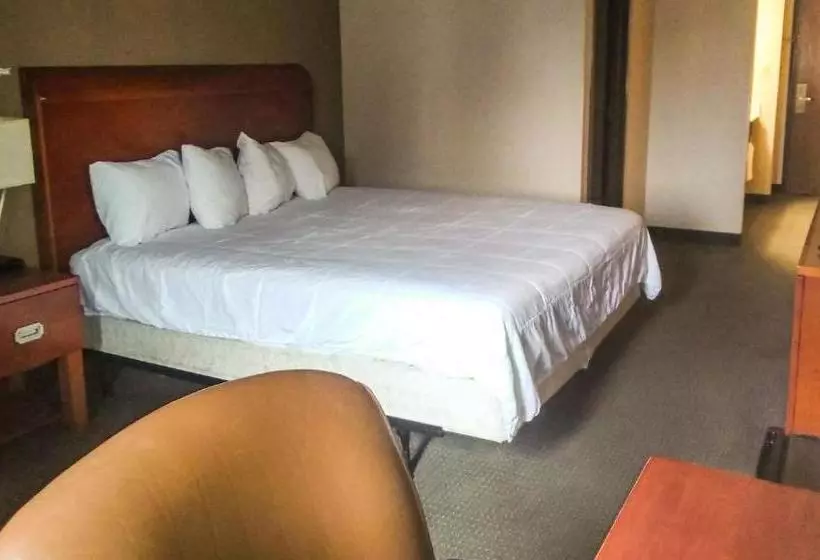 Hotelli Heritage Place Inn & Suites