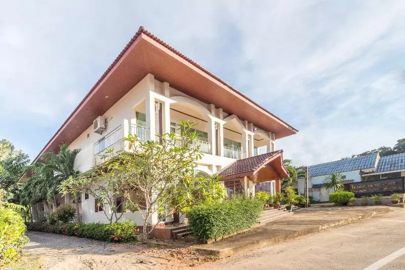 هتل Kachapol
