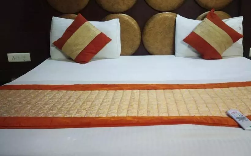 ホテル Adb  Rooms  Saya Deluxe