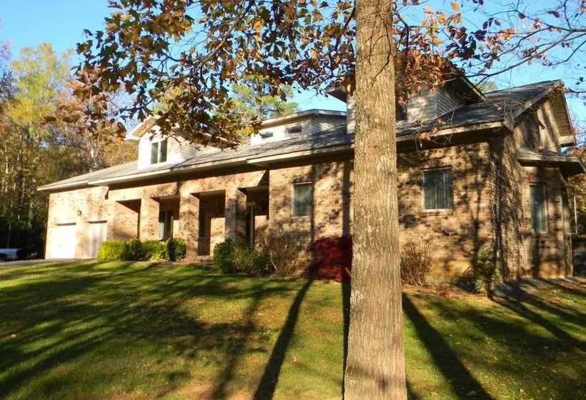Jordan Lake B & B