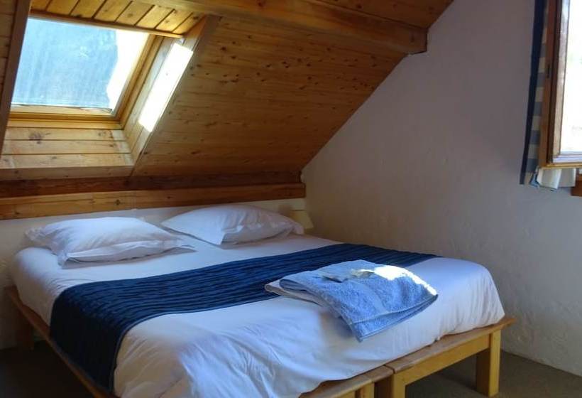 ペンション Gite Les Carlines