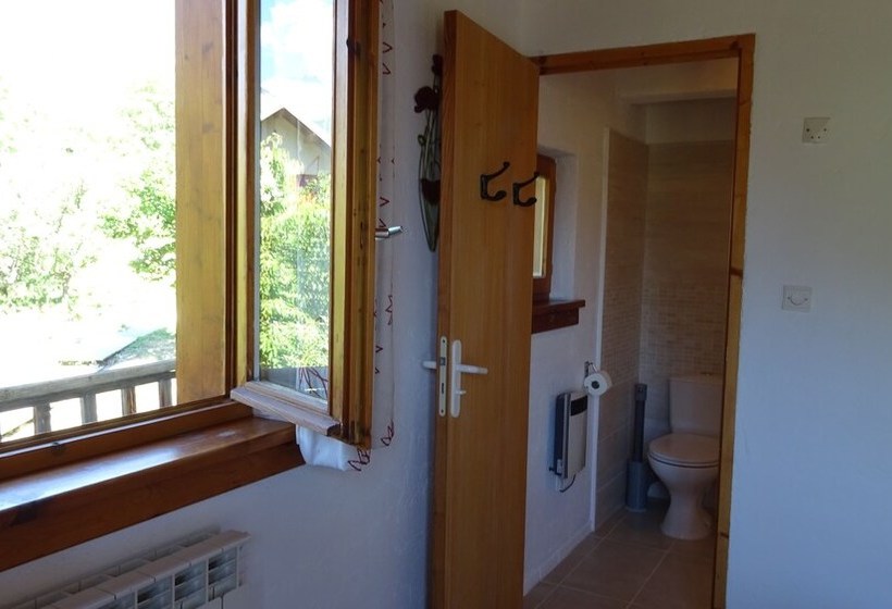 ペンション Gite Les Carlines