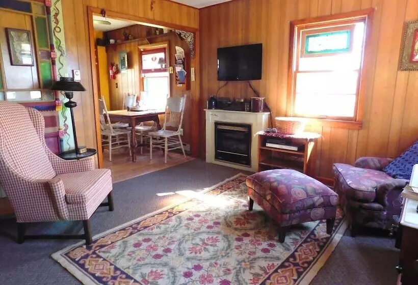 Rock Eddy Bluff Farm