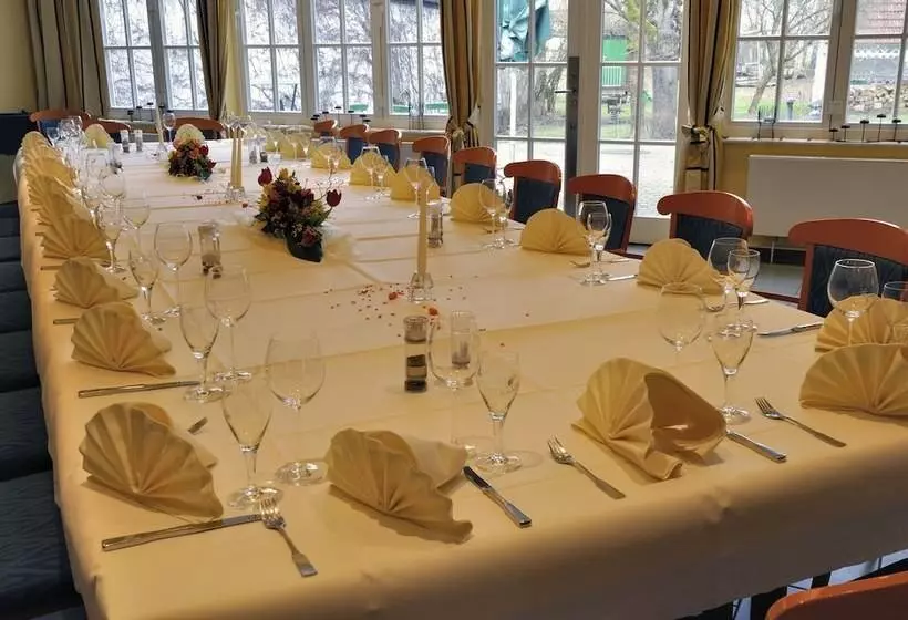 Hotelli Gasthof Zum Bäcker