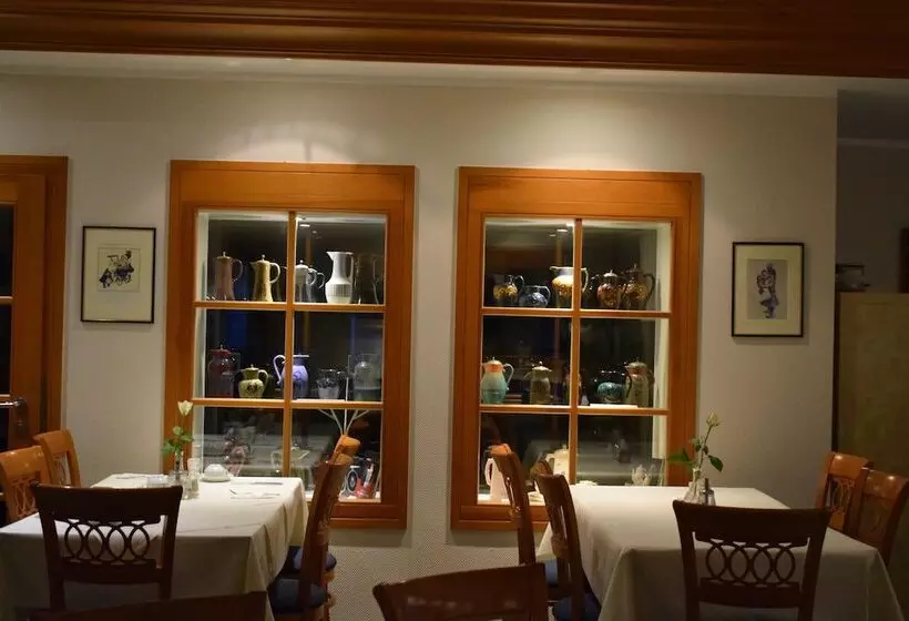 Hotelli Gasthof Zum Bäcker