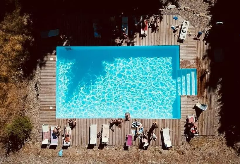 Hotelli Domaine De La Vitarelle Glamping