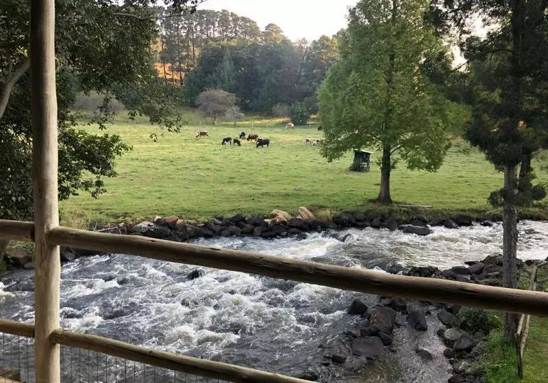 ホテル The Midlands-africamps At Gowan Valley