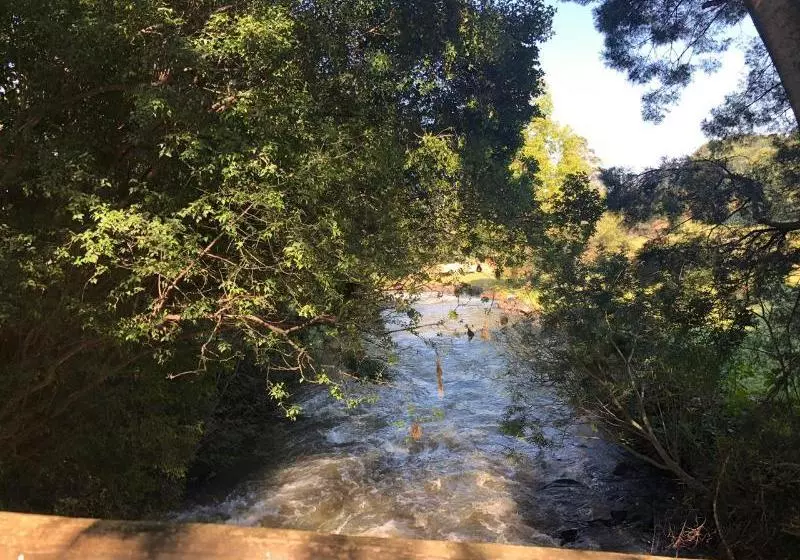 ホテル The Midlands-africamps At Gowan Valley