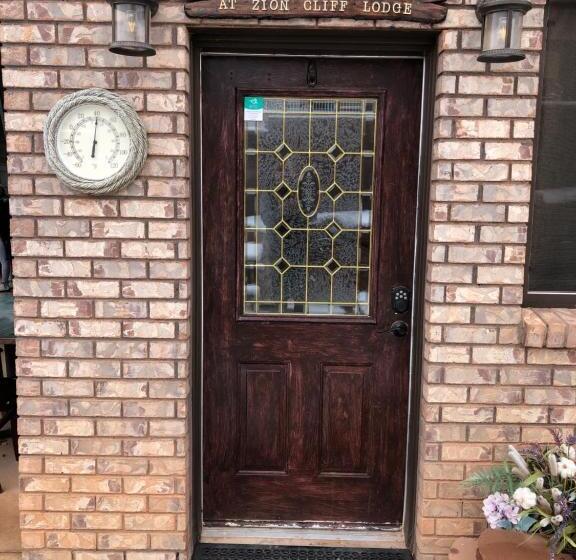 ホテル Zion Cliff Lodge