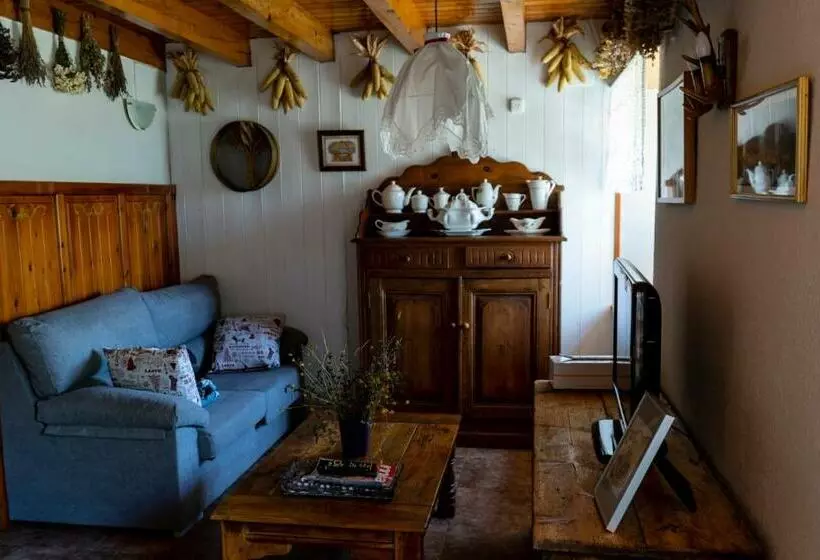 Casa Rural Dera Hont