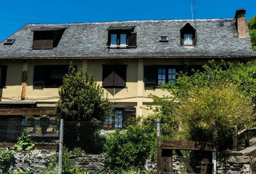 Casa Rural Dera Hont