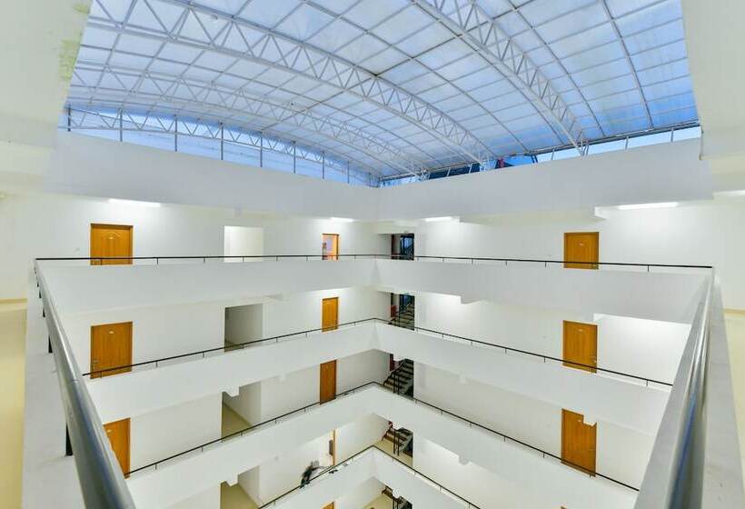 Sunpaul Dezira Blueberry By Oyo Rooms