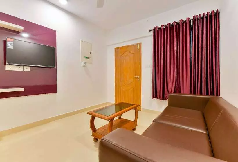 Sunpaul Dezira Blueberry By Oyo Rooms
