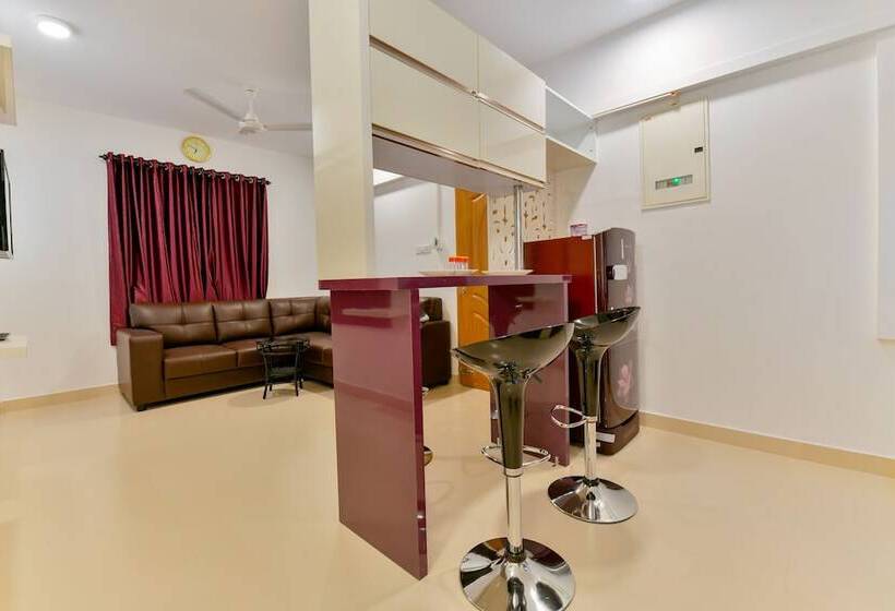 Sunpaul Dezira Blueberry By Oyo Rooms