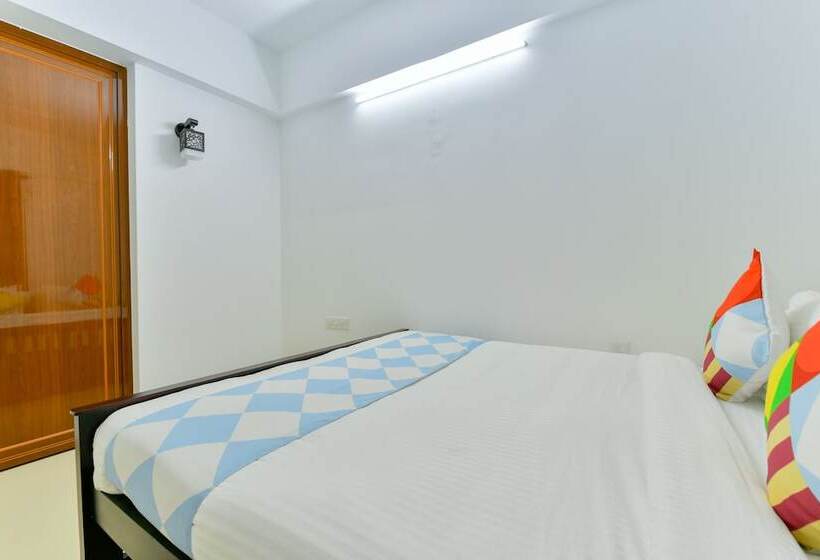 Sunpaul Dezira Blueberry By Oyo Rooms