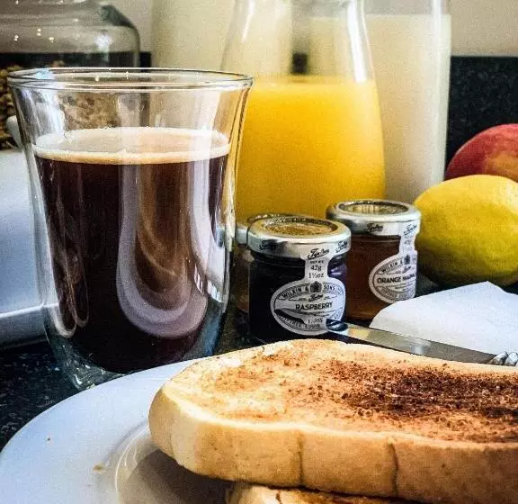 Aamiaismajoitus (B&B) Riverside Stays, Shefford