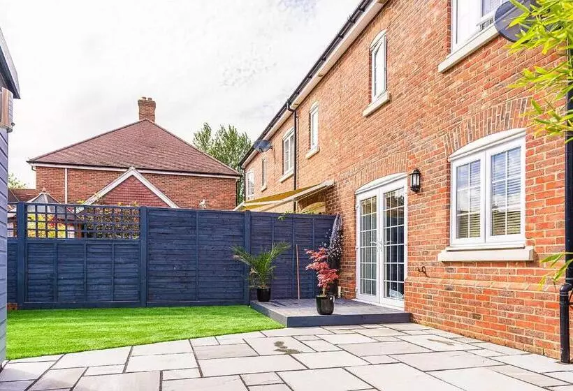 Aamiaismajoitus (B&B) Riverside Stays, Shefford