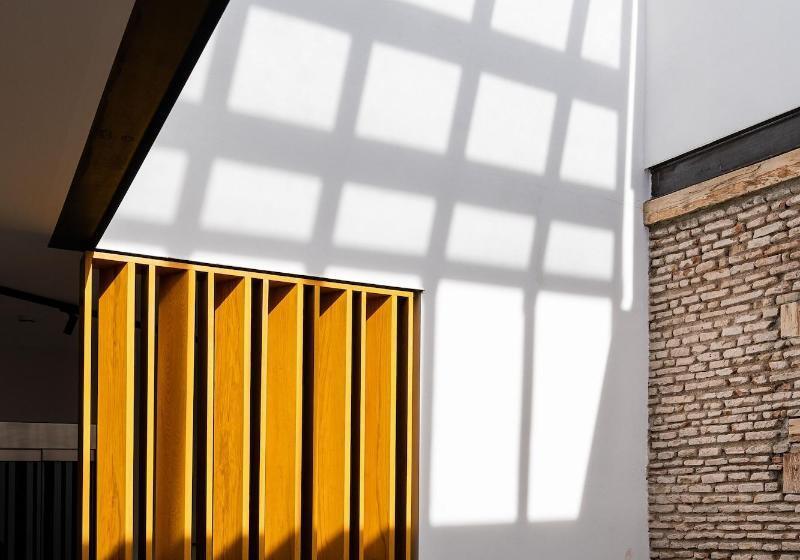 هتل Welldone Quality  Crystal Pool