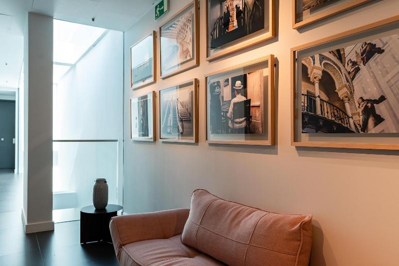 هتل Welldone Quality  Crystal Pool