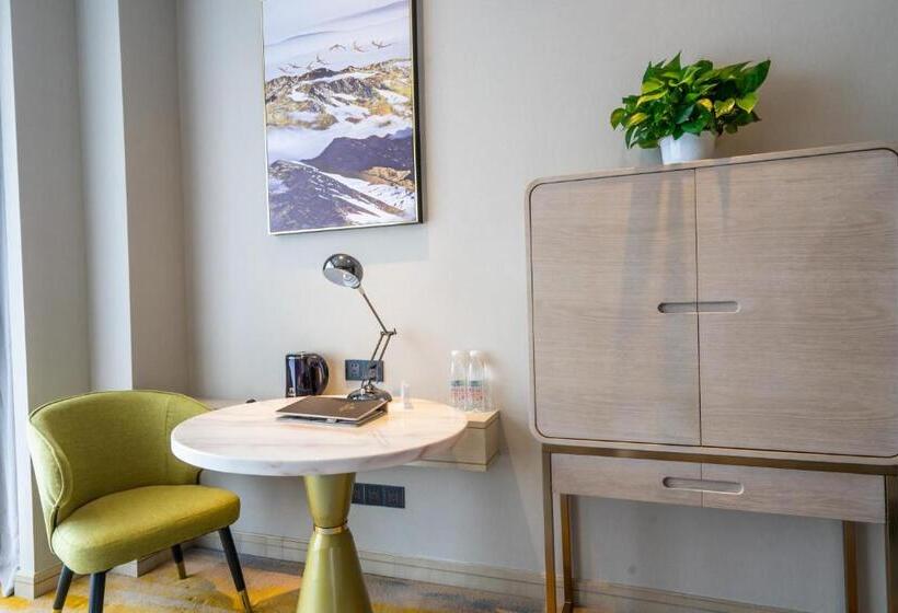 Отель Wenzhou Maison New Century