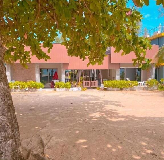 פנסיון Dang Sea Beach Resort   Sha