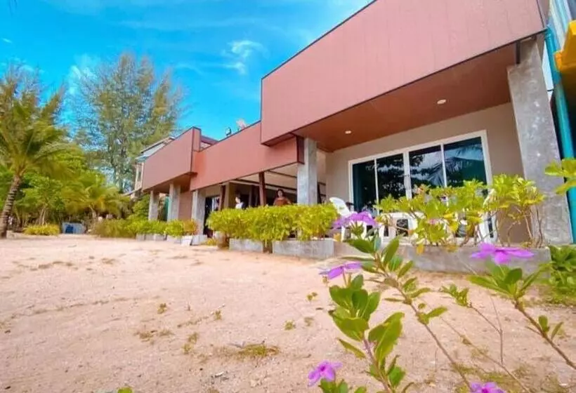 ペンション Dang Sea Beach Resort   Sha