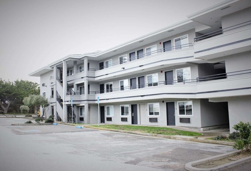 فندق Country Inn & Suites By Radisson, Monterey Beachfrontmarina, Ca