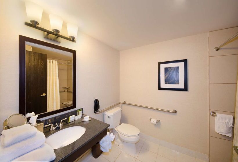 Doubletree By Hilton Hotel Port Huron