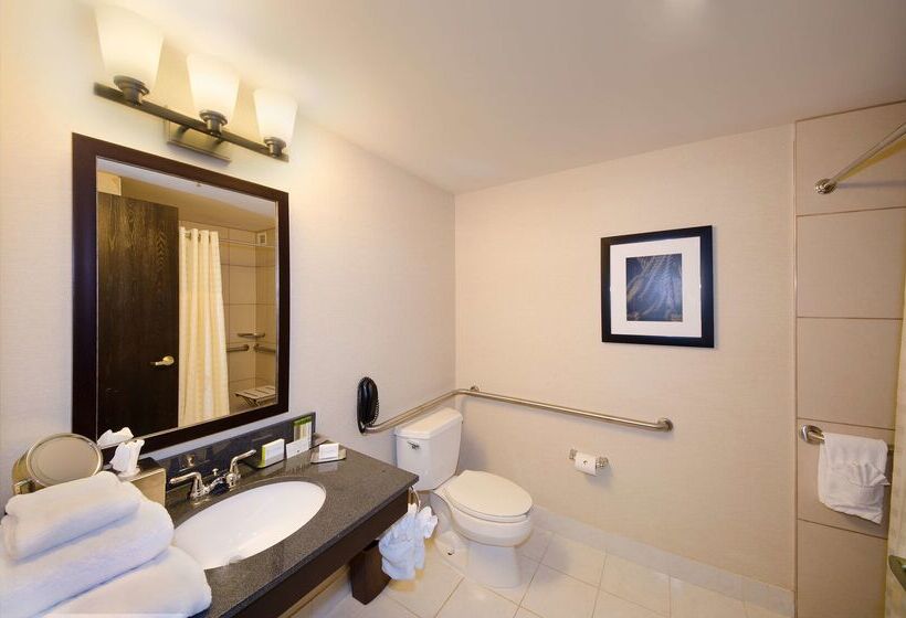 Doubletree By Hilton Hotel Port Huron