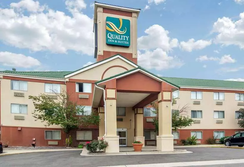 ホテル Quality Inn & Suites Lakewood  Denver Southwest