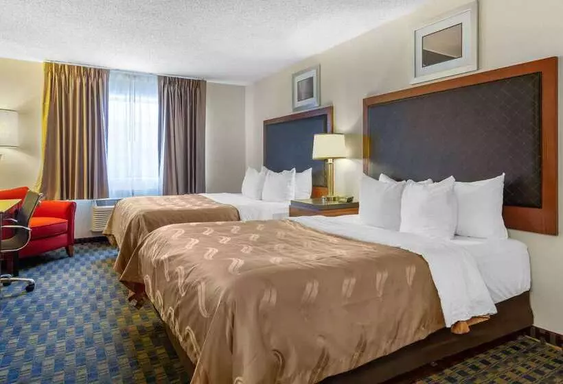 ホテル Quality Inn & Suites Lakewood  Denver Southwest