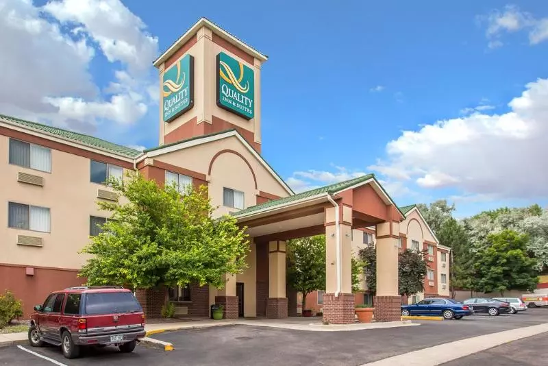 ホテル Quality Inn & Suites Lakewood  Denver Southwest