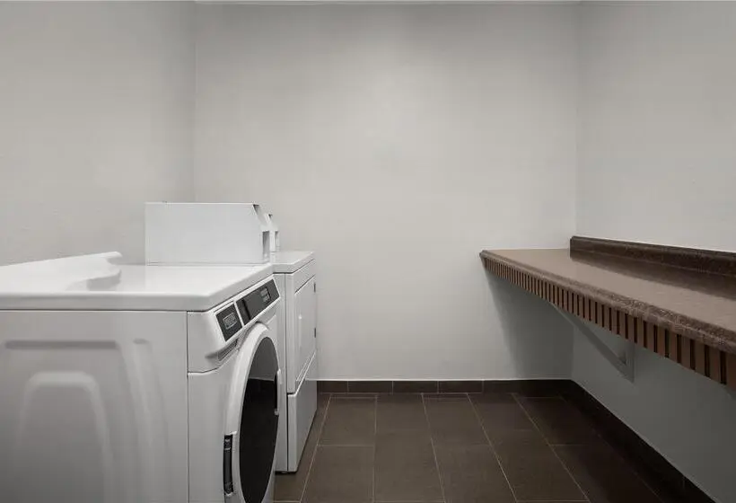 ホテル Quality Inn & Suites Lakewood  Denver Southwest