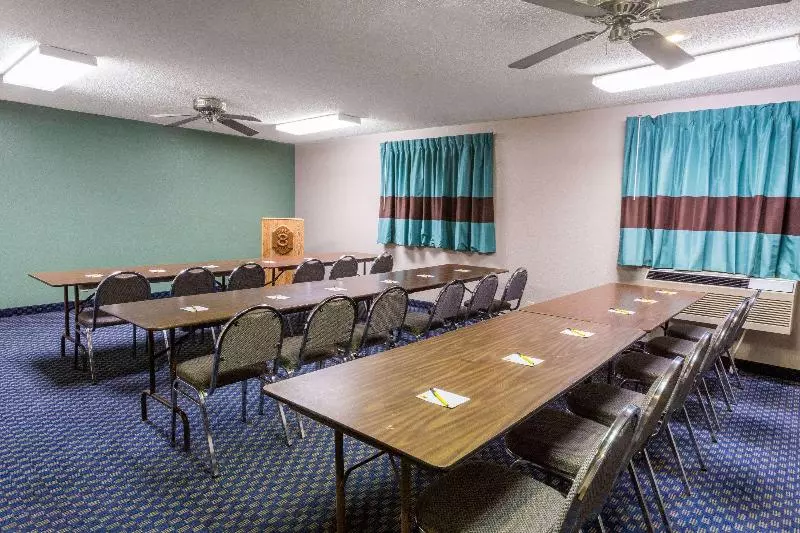 ホテル Super 8 By Wyndham Richmond Midlothian Turnpike
