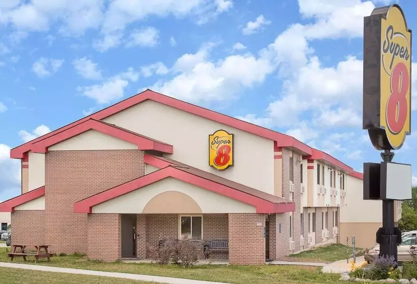 호텔 Super 8 By Wyndham Sheboygan Wi