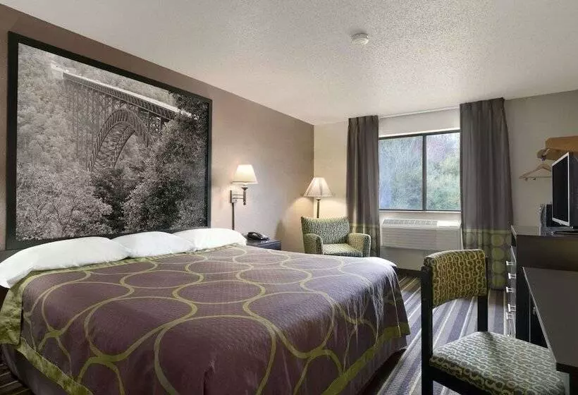 Отель Super 8 By Wyndham Weston Wv