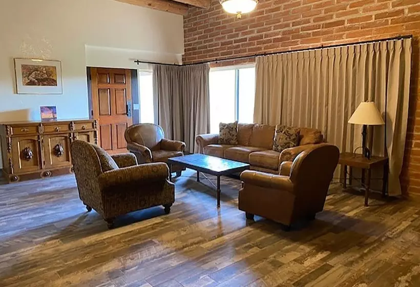 호텔 Tanque Verde Guest Ranch